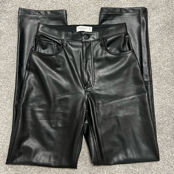 A&F FAUX LEATHER PANTS - Picture 2 of 4